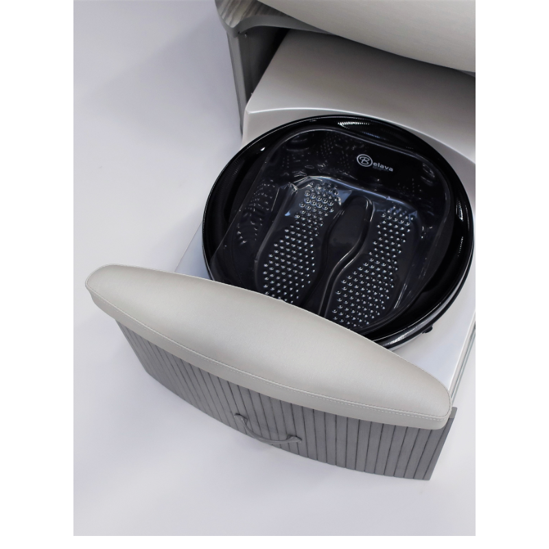 Belava Dorset Lounge Style Pedicure Chair With/Without Plumbing Black Trio Foot Spa Closeup